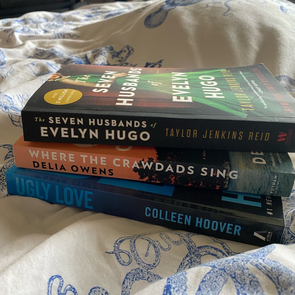 Book bundle - Picture 2 of 2